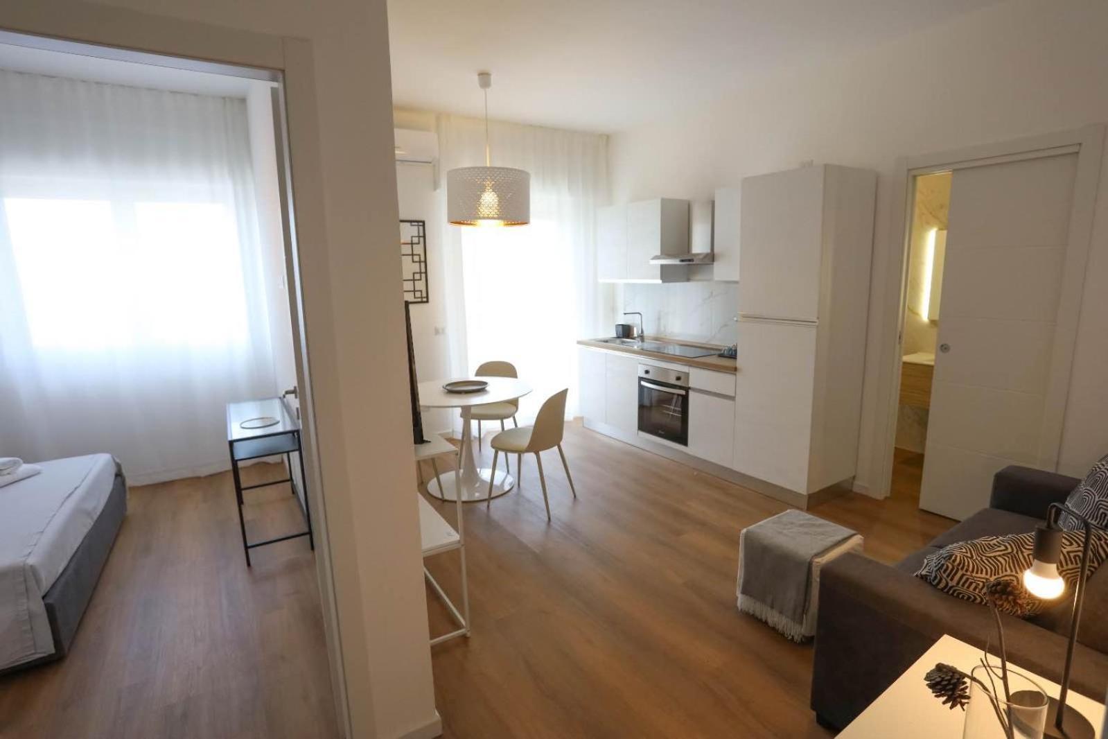 Lapigna Apartment Valenzano Exterior photo
